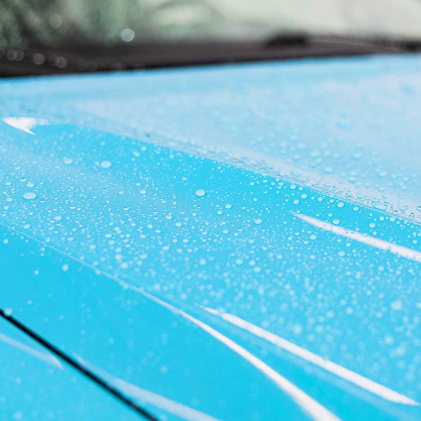 Water beading on car paint after P&S Defender SiO2 application